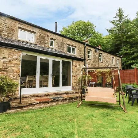 Spen House * Bentham